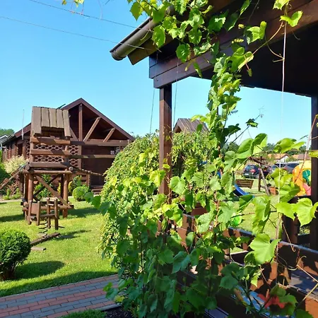 אכסניה Monte Kristo דומבקי