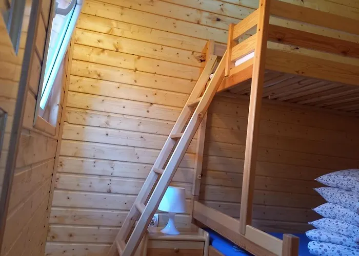 Деревянный коттедж Monte Kristo