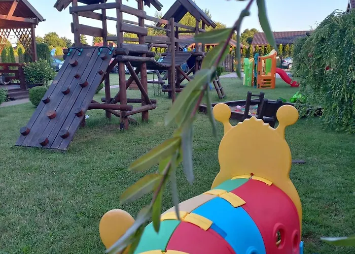 Monte Kristo Деревянный коттедж *