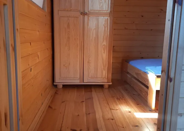 Monte Kristo Деревянный коттедж Домбки