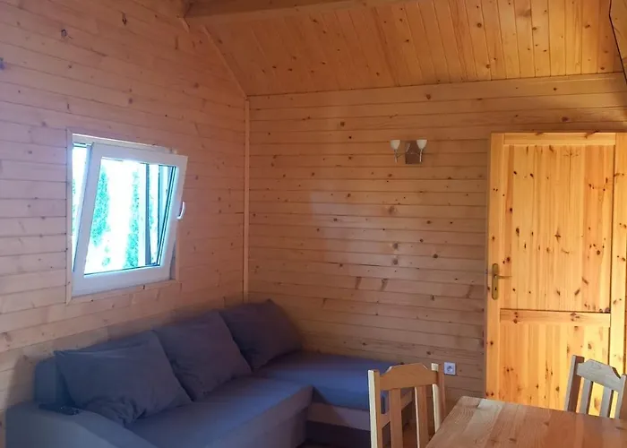 Деревянный коттедж Monte Kristo Домбки